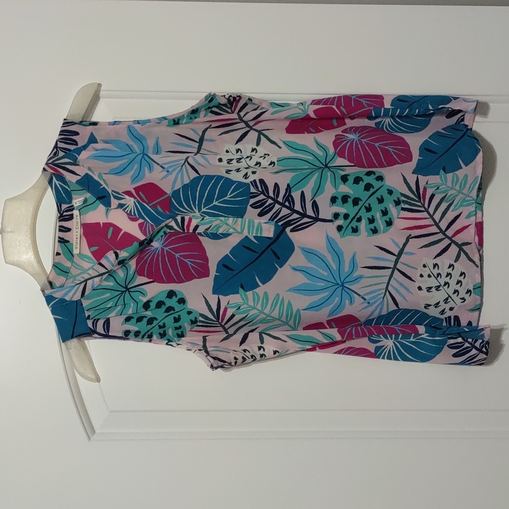 Violet and Claire sleeveless blouse